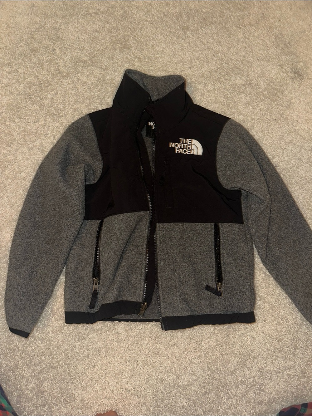 The North Face Denali Grey